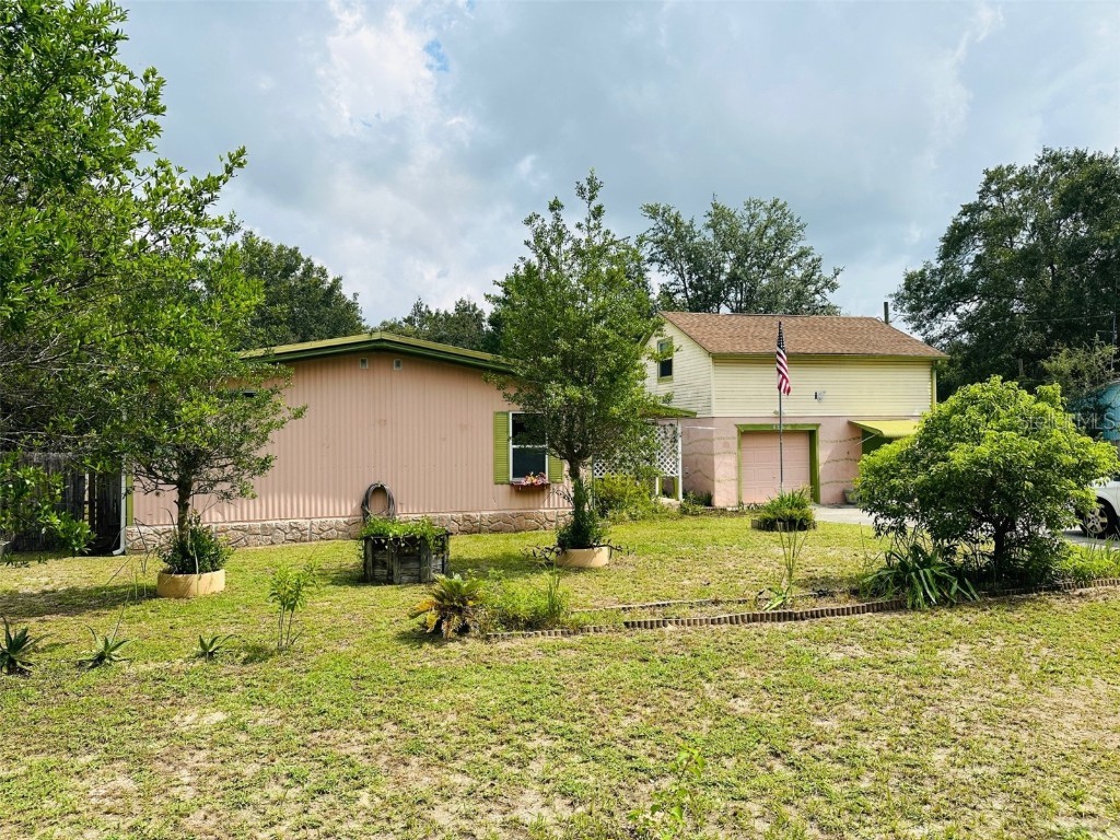 8376 Evergreen Avenue Brooksville FL 34613 W7867675 image1