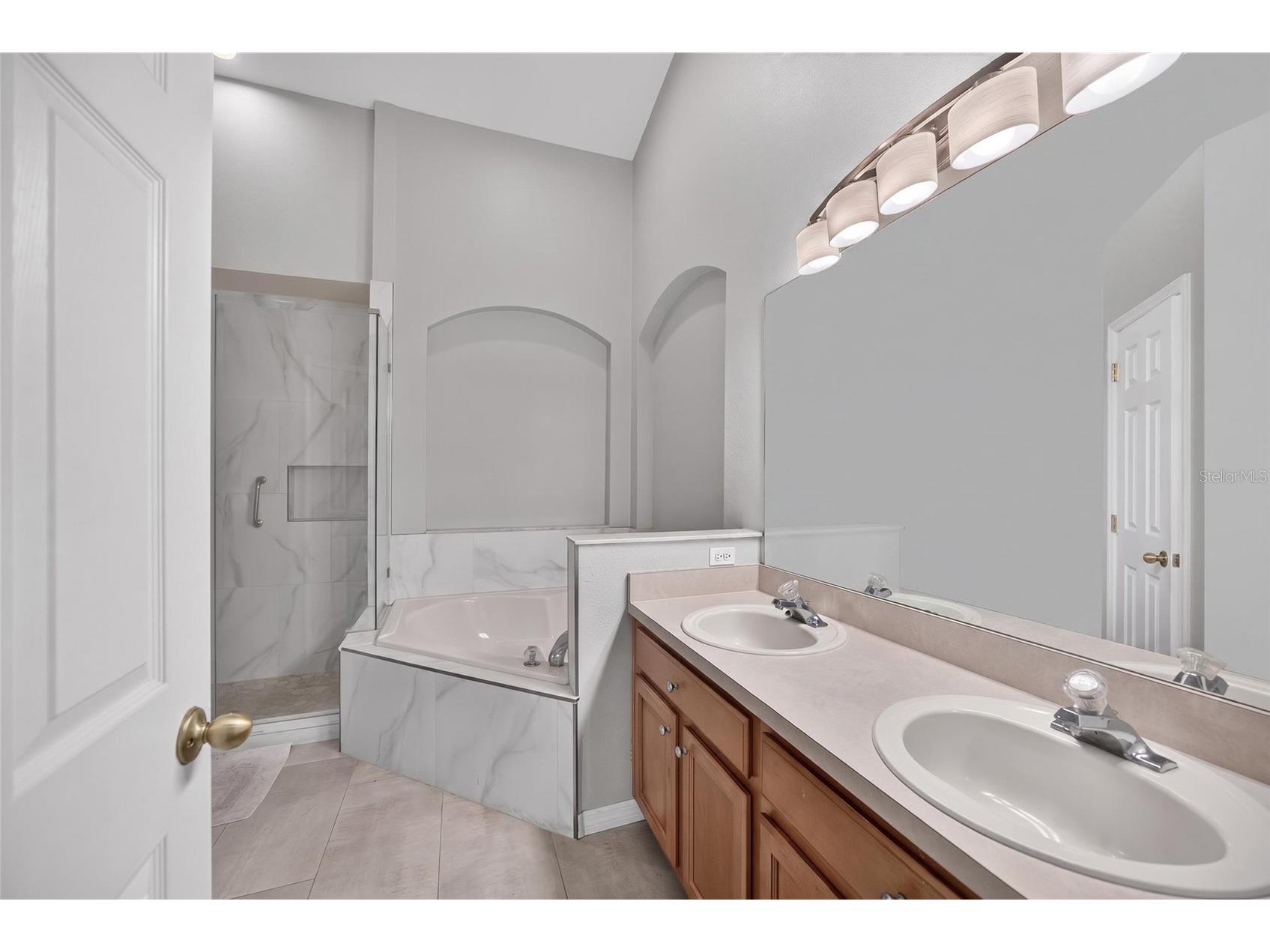 8376 Lake Amhurst Trail Orlando FL 32829 O6422668 image18
