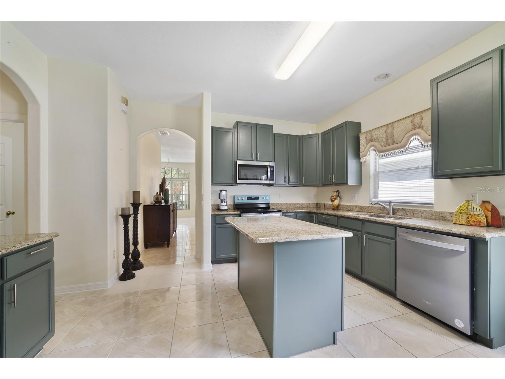 8376 Port Lancashire Drive Orlando FL 32829 O6419814 image2