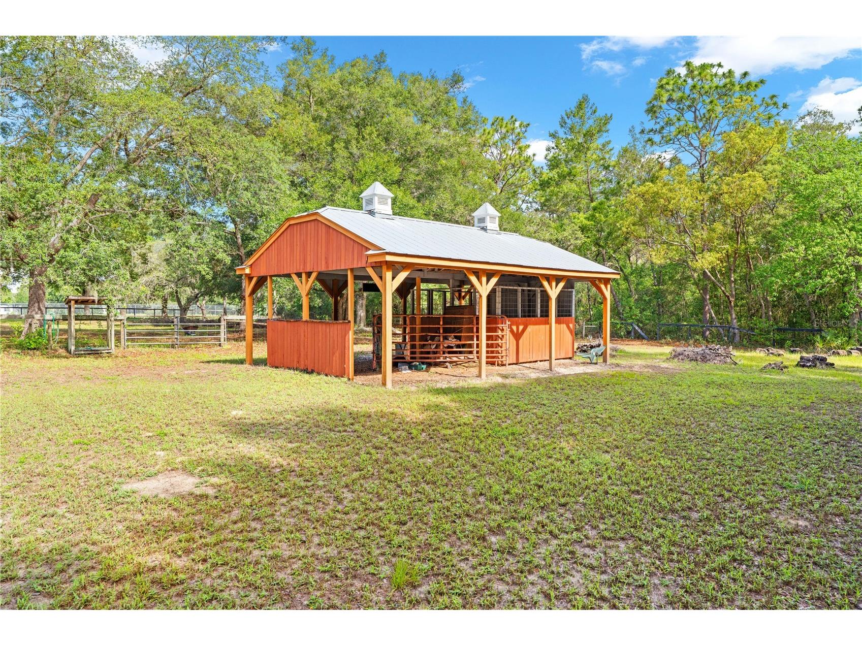 8378 Grove Road Brooksville FL 34613 TB8513757 image29