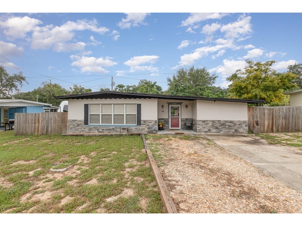 838 Center Lane Clermont FL 34711 - LAKE MINNEHAHAHA/CLERMONT CHAI O6235297 image1