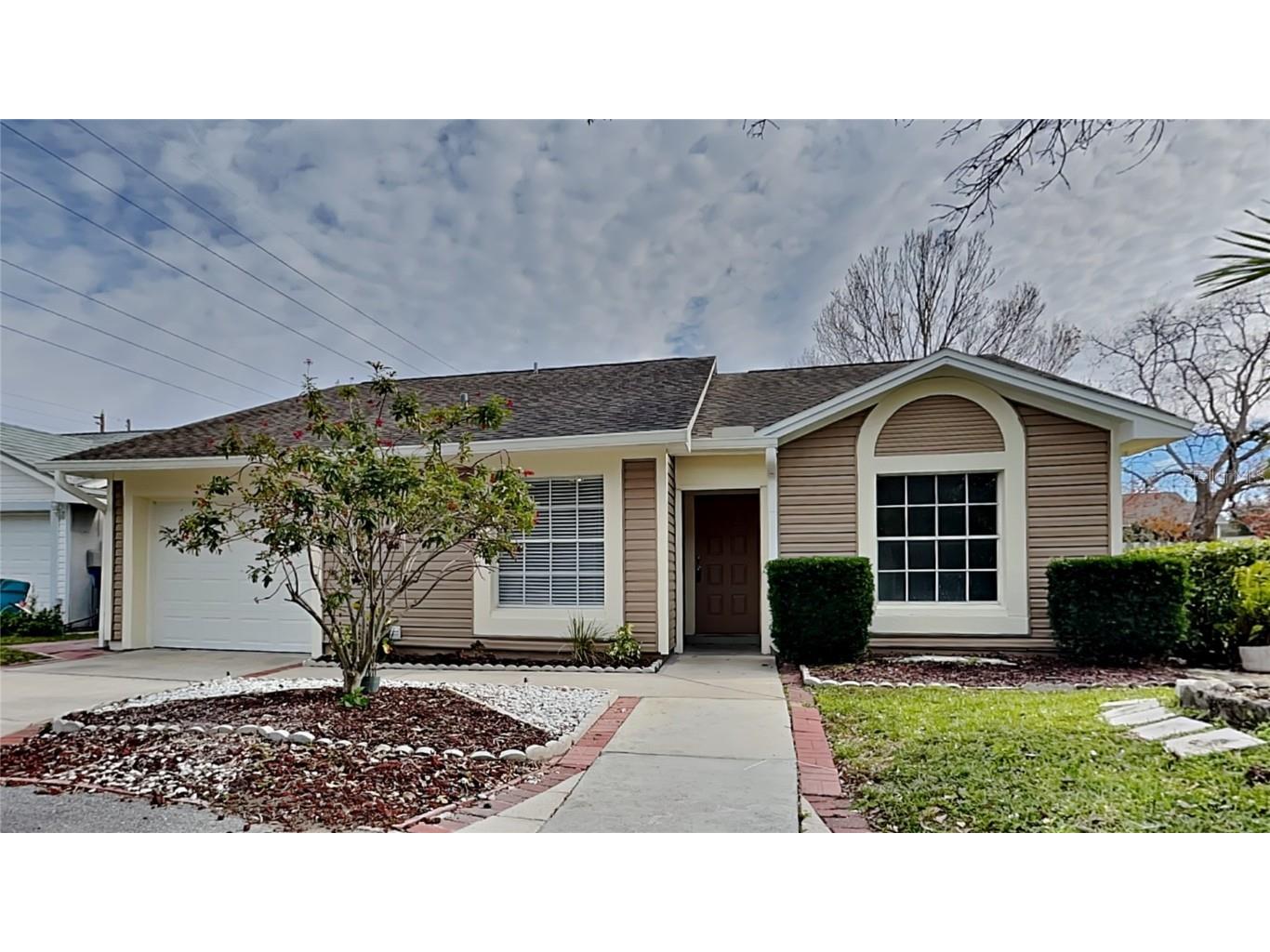 838 Franklin Circle Palm Harbor FL 34683 TB8338589 image1