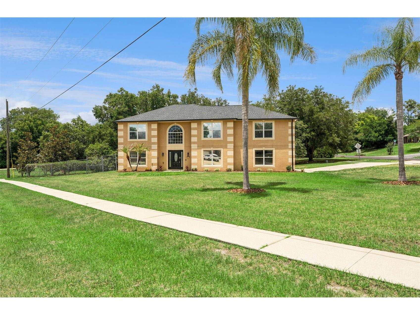 838 Maybrook Drive Deltona FL 32725 V4948404 image1