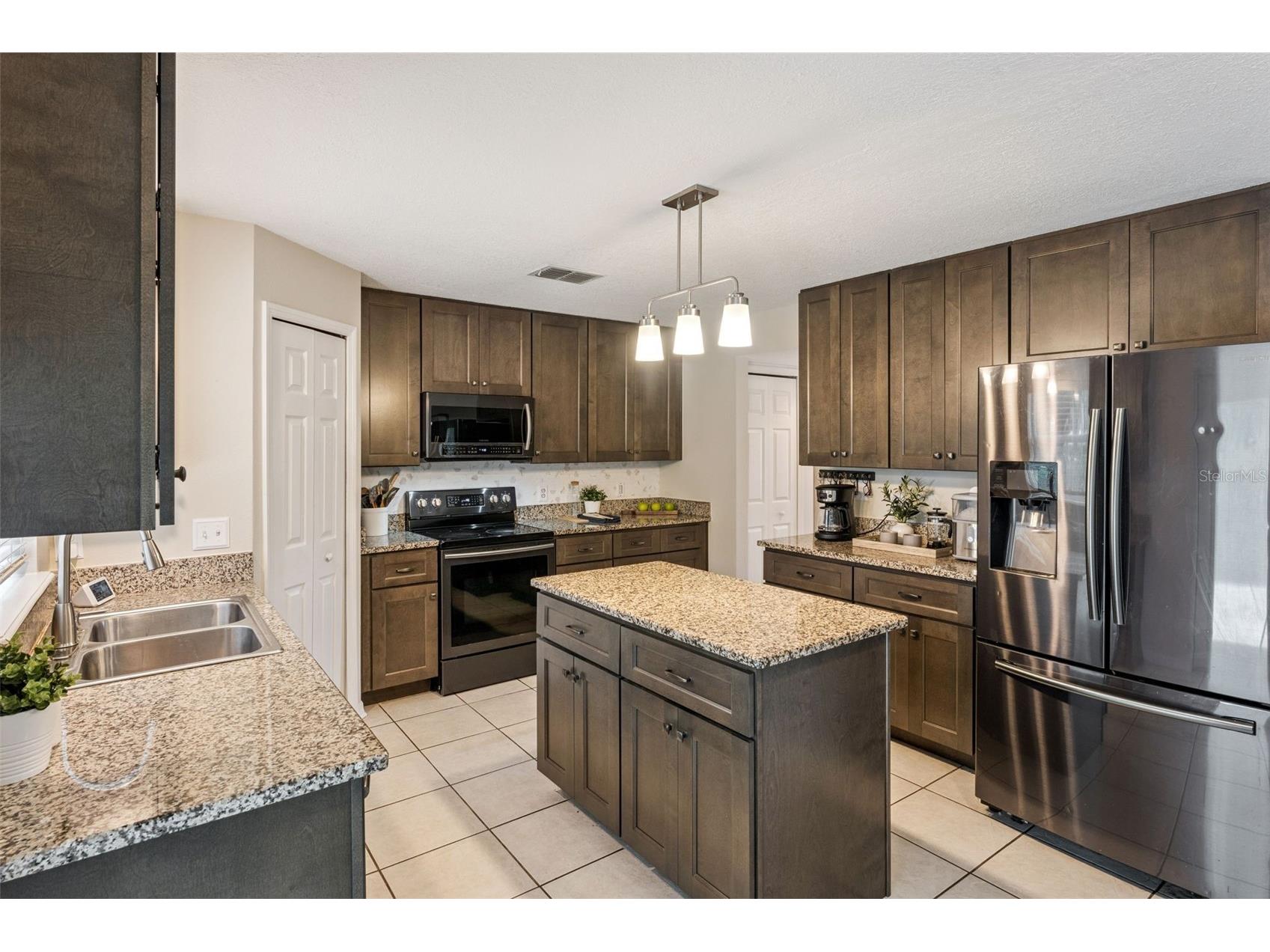 838 Maybrook Drive Deltona FL 32725 V4948404 image6