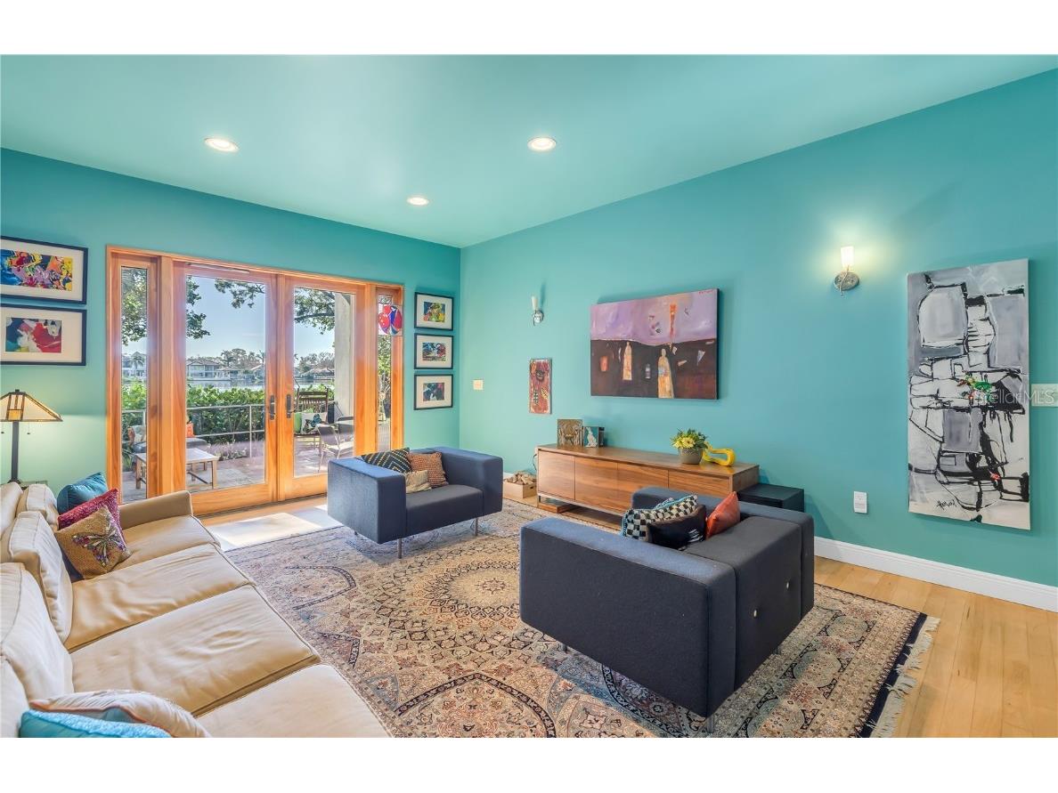 838 Monterey Boulevard NE Saint Petersburg FL 33704 - COFFEE POT BAYOU TB8431757 image12