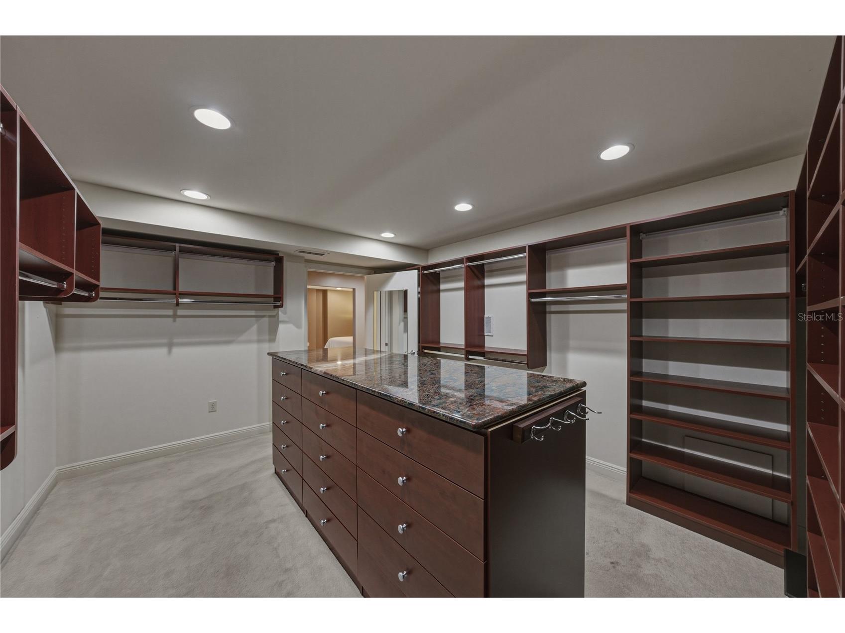 838 Monterey Boulevard NE Saint Petersburg FL 33704 - COFFEE POT BAYOU TB8431757 image54