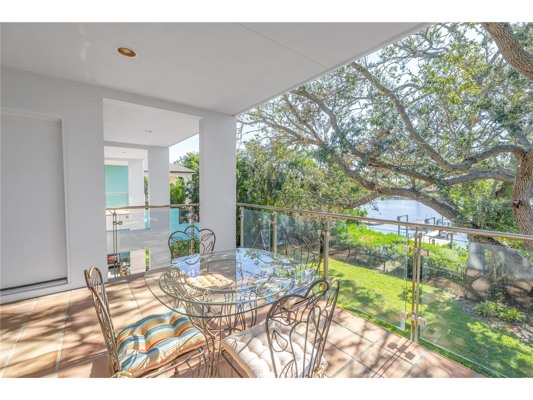 838 Monterey Boulevard NE Saint Petersburg FL 33704 - COFFEE POT BAYOU TB8452164 image34