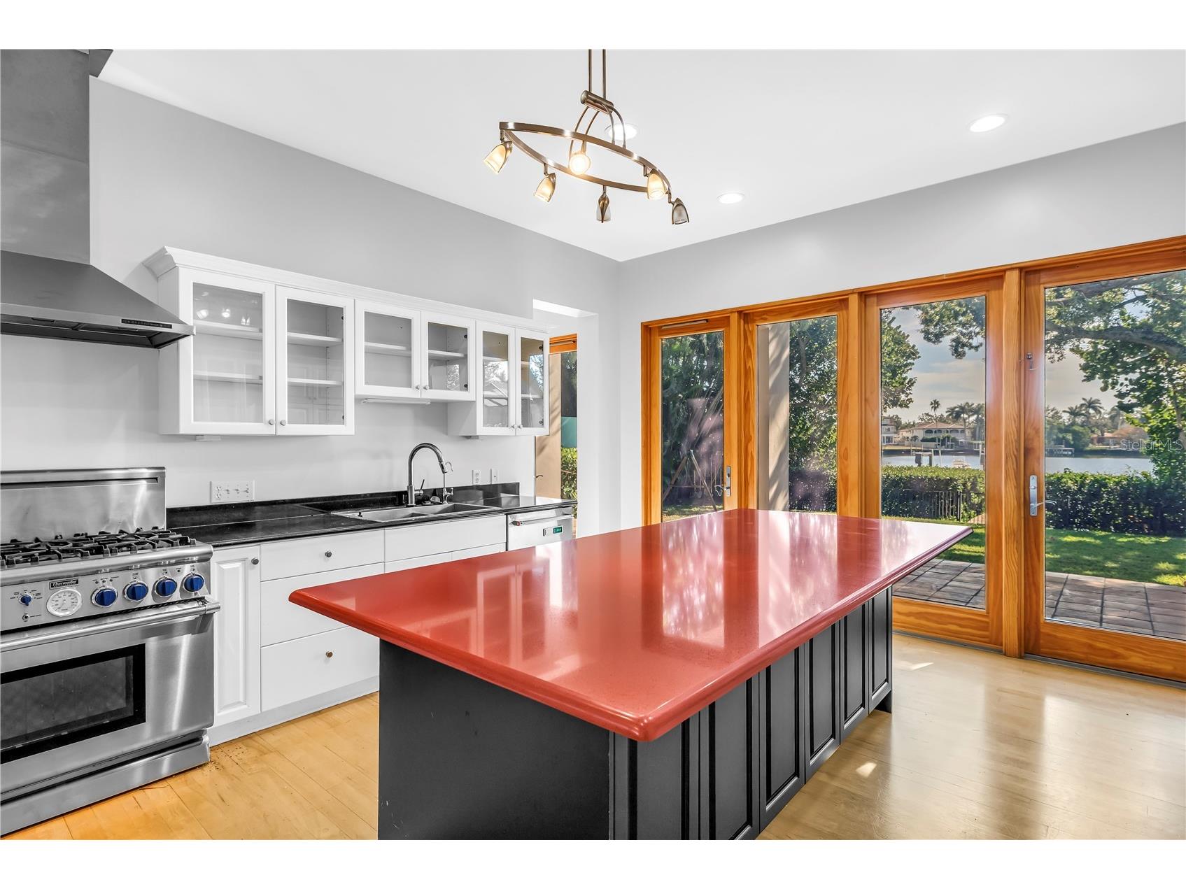 838 Monterey Boulevard NE Saint Petersburg FL 33704 - COFFEE POT BAYOU TB8452164 image47