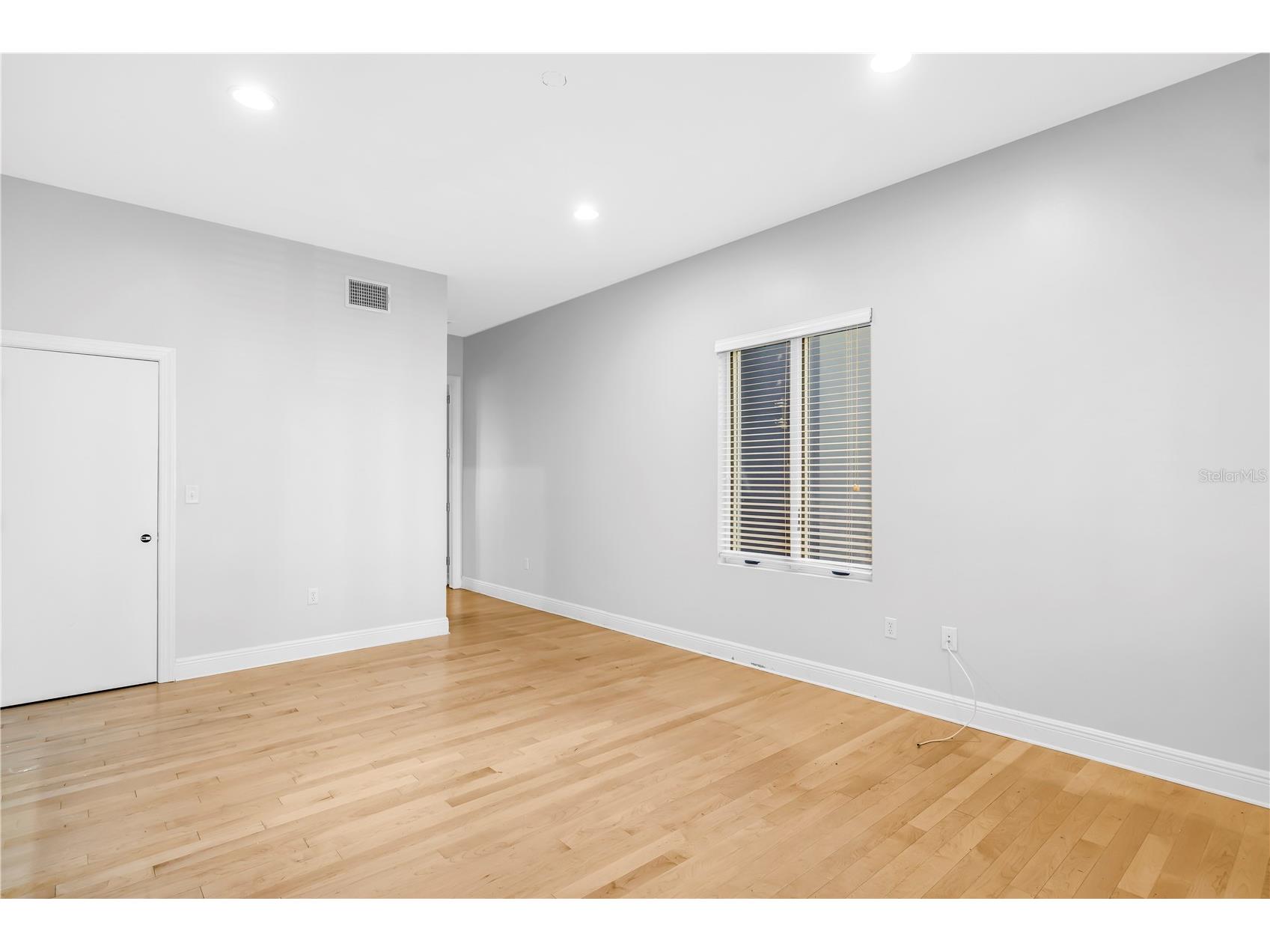 838 Monterey Boulevard NE Saint Petersburg FL 33704 - COFFEE POT BAYOU TB8452164 image54