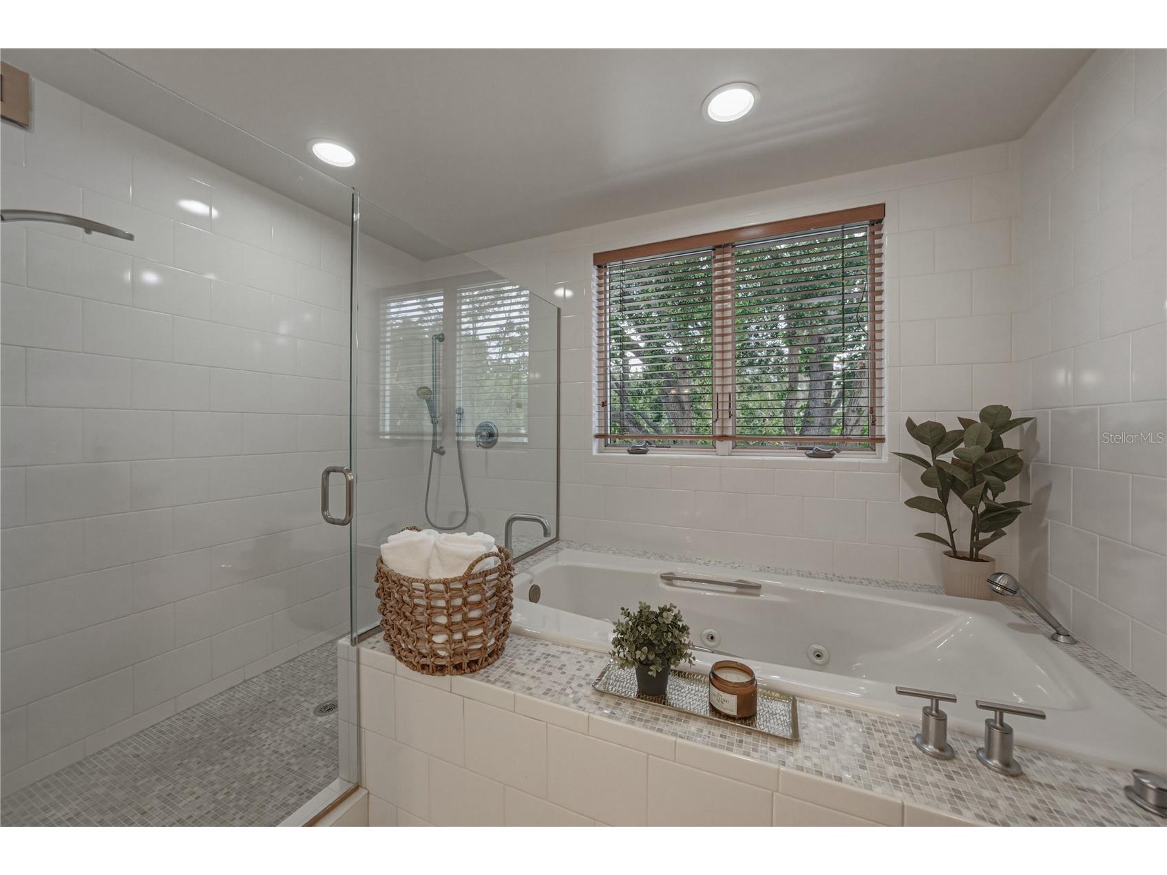 838 Monterey Boulevard NE Saint Petersburg FL 33704 - COFFEE POT BAYOU TB8452164 image58