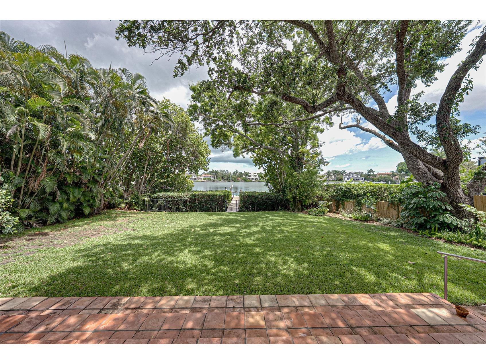 838 Monterey Boulevard NE Saint Petersburg FL 33704 - COFFEE POT BAYOU TB8452164 image70