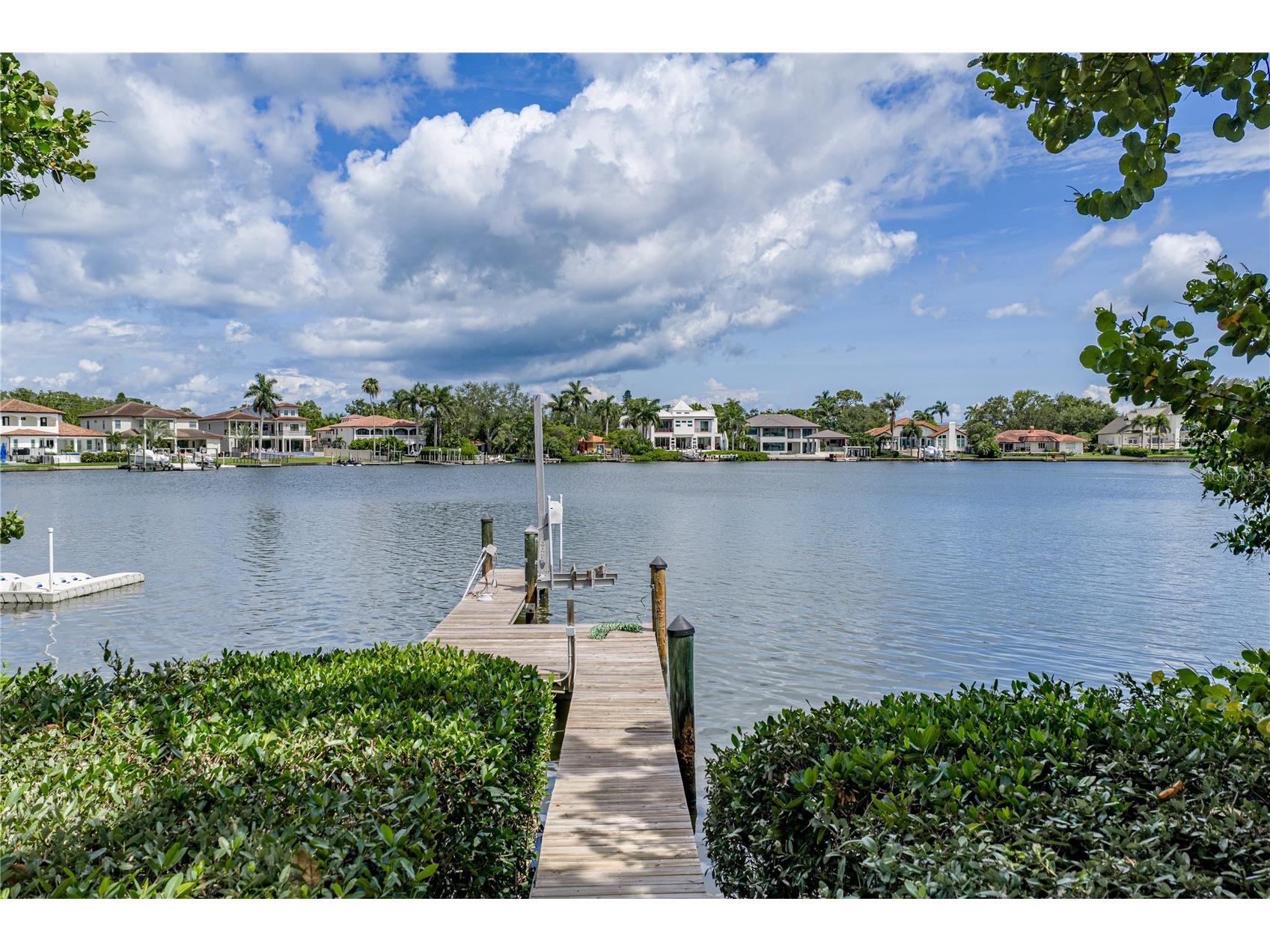 838 Monterey Boulevard NE Saint Petersburg FL 33704 - COFFEE POT BAYOU TB8452164 image80