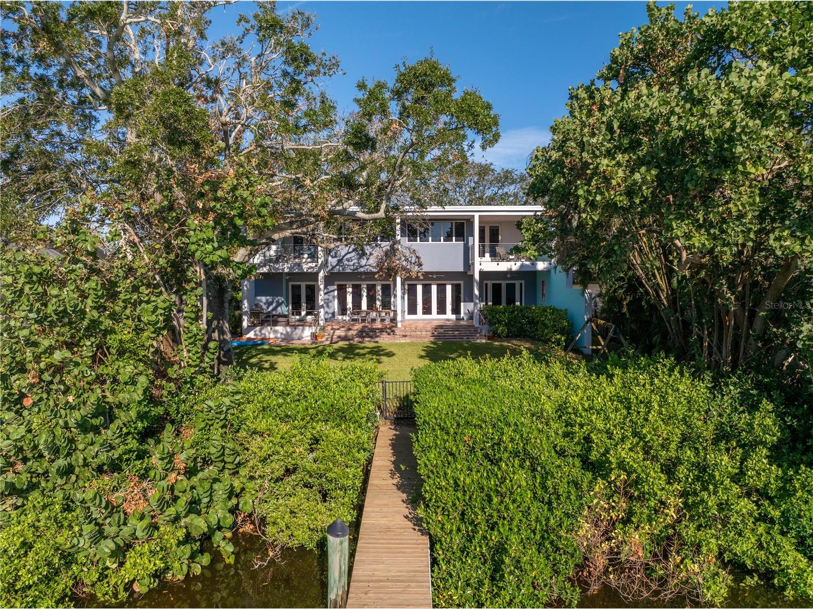 838 Monterey Boulevard NE Saint Petersburg FL 33704 - COFFEE POT BAYOU TB8452164 image9