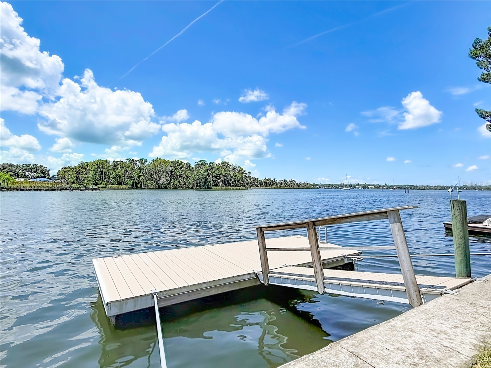 838 SW Kings Bay Drive Crystal River FL 34429 - KINGS BAY TB8529231 image3