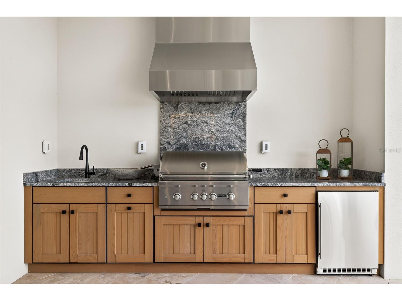 8380 Sea Glass Court Sarasota FL 34240 A4678738 image46