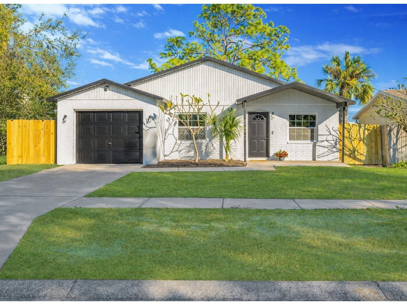 8381 43rd Way N Pinellas Park FL 33781 TB8470337 image1