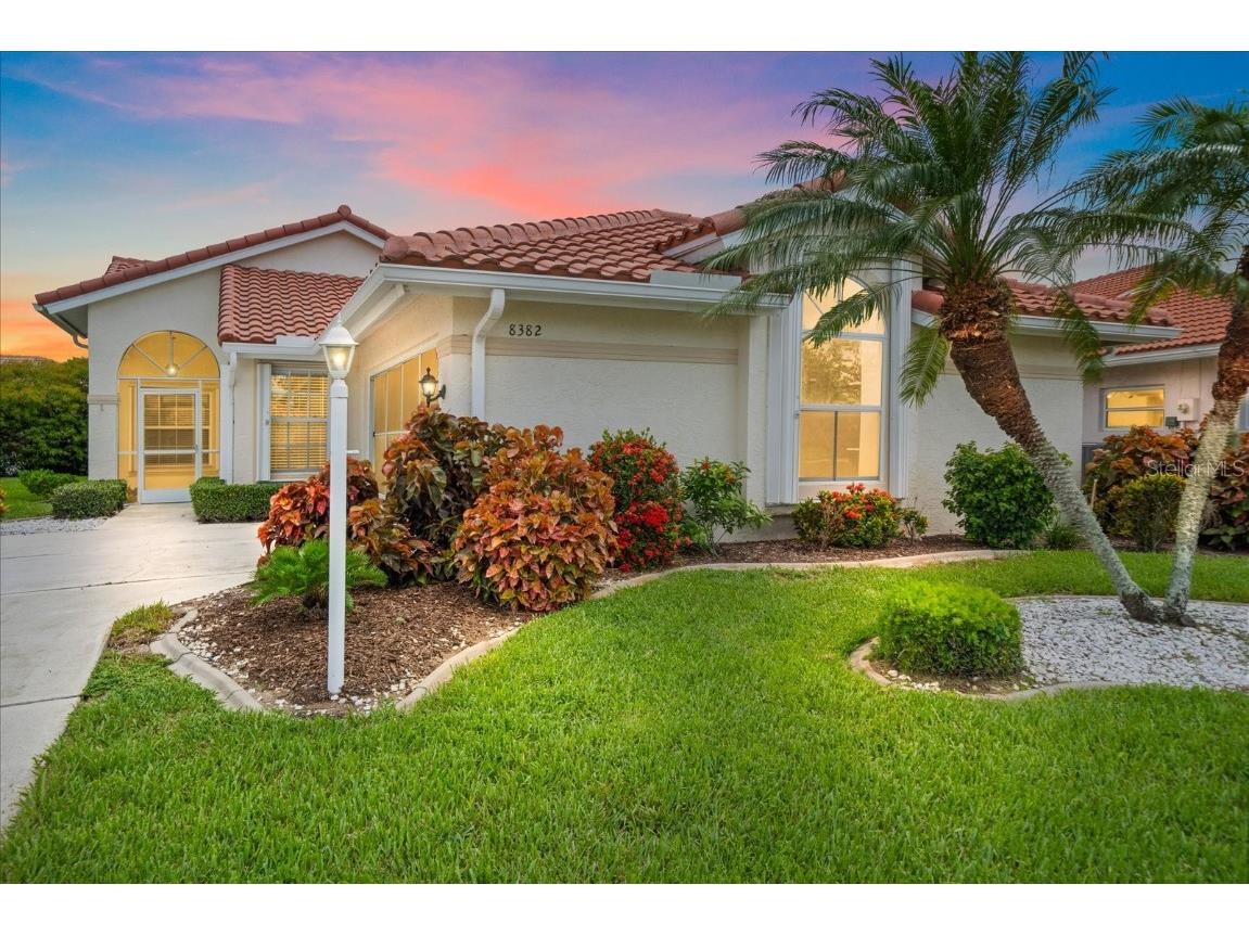 8382 Creekview Lane Englewood FL 34224 A4654960 image1