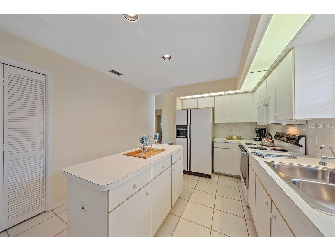 8382 Creekview Lane Englewood FL 34224 A4654960 image28