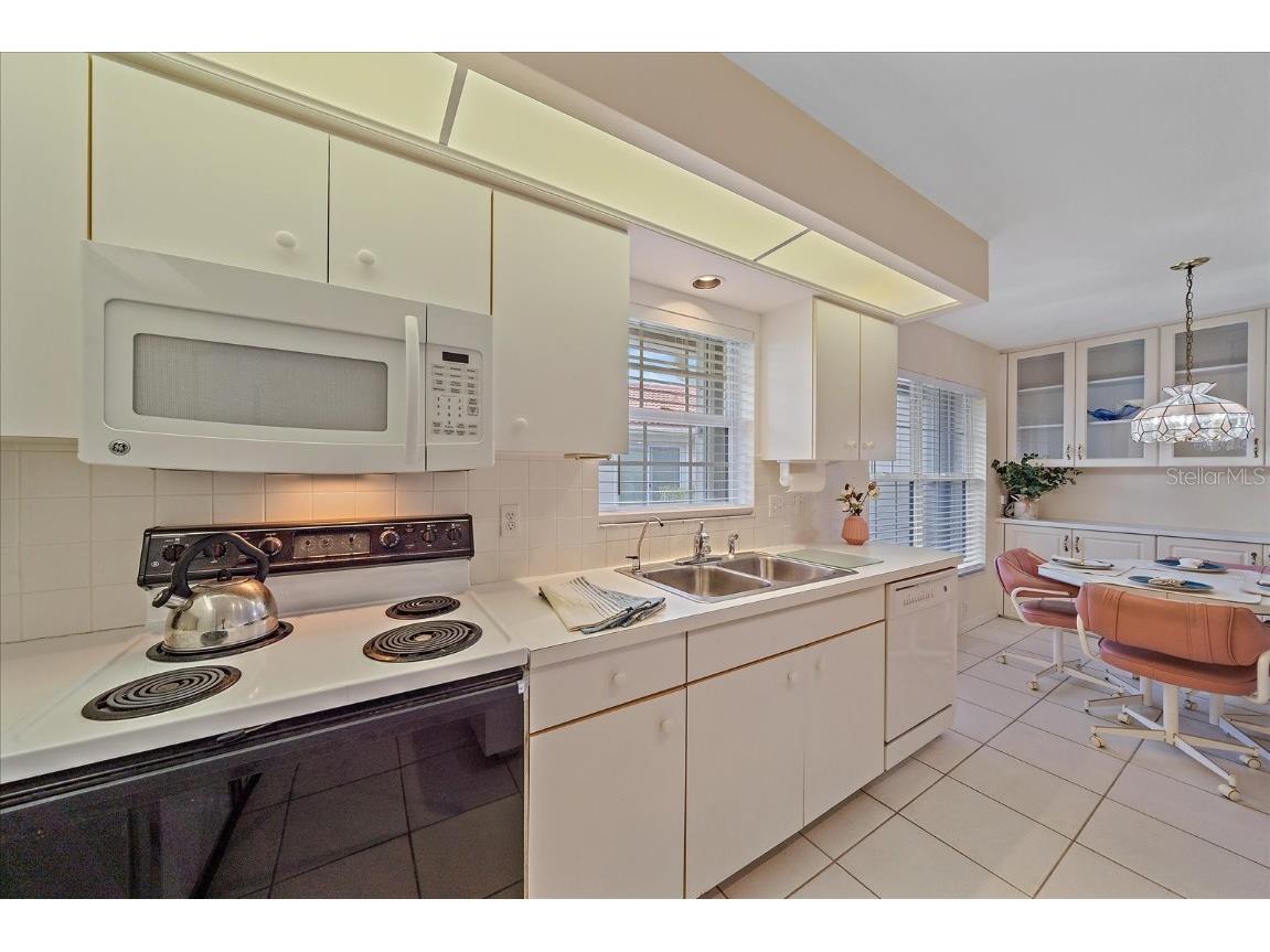 8382 Creekview Lane Englewood FL 34224 A4654960 image30