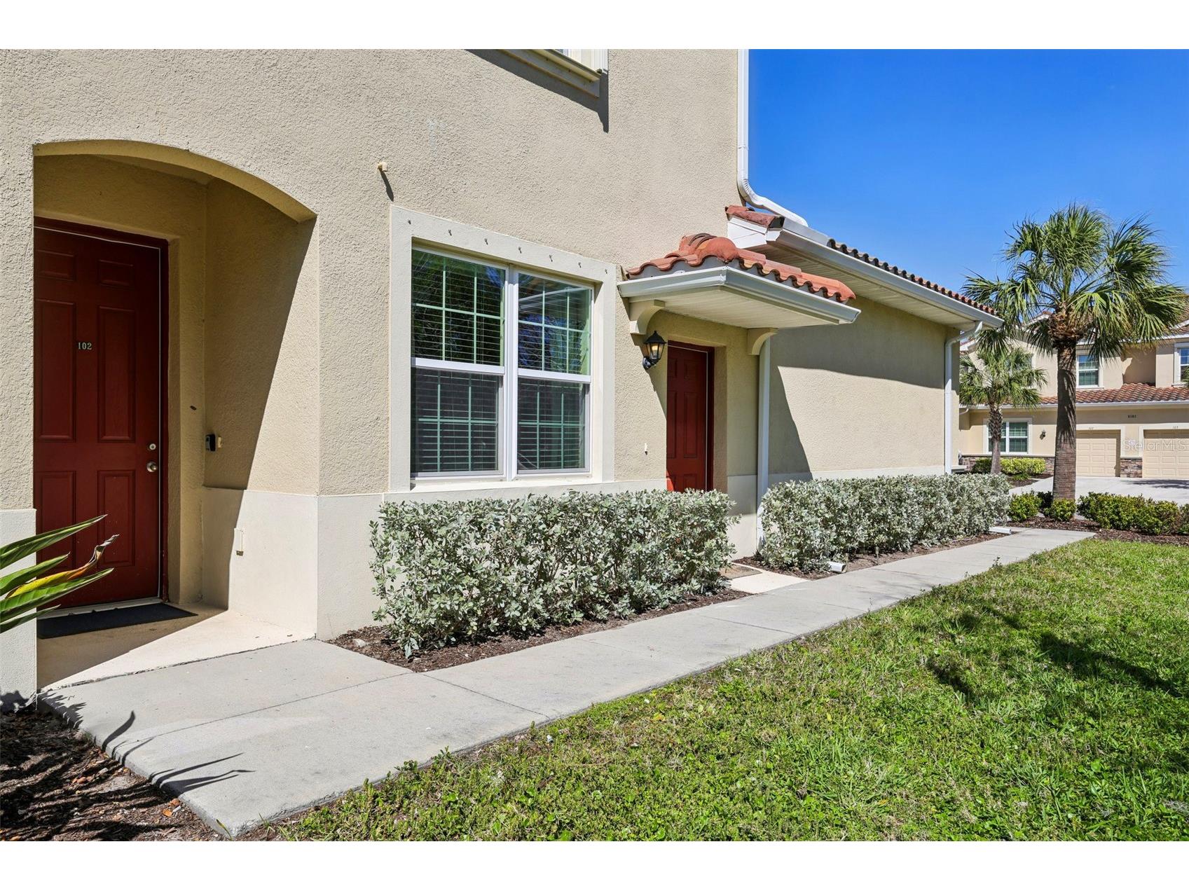 8382 Enclave Way #102 Sarasota FL 34243 A4687724 image2