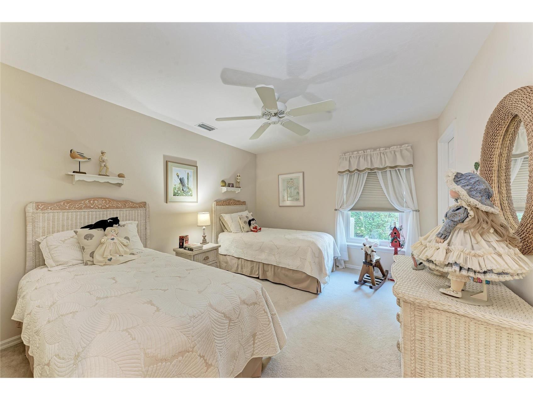 8383 Cypress Hollow Drive Sarasota FL 34238 A4681688 image34