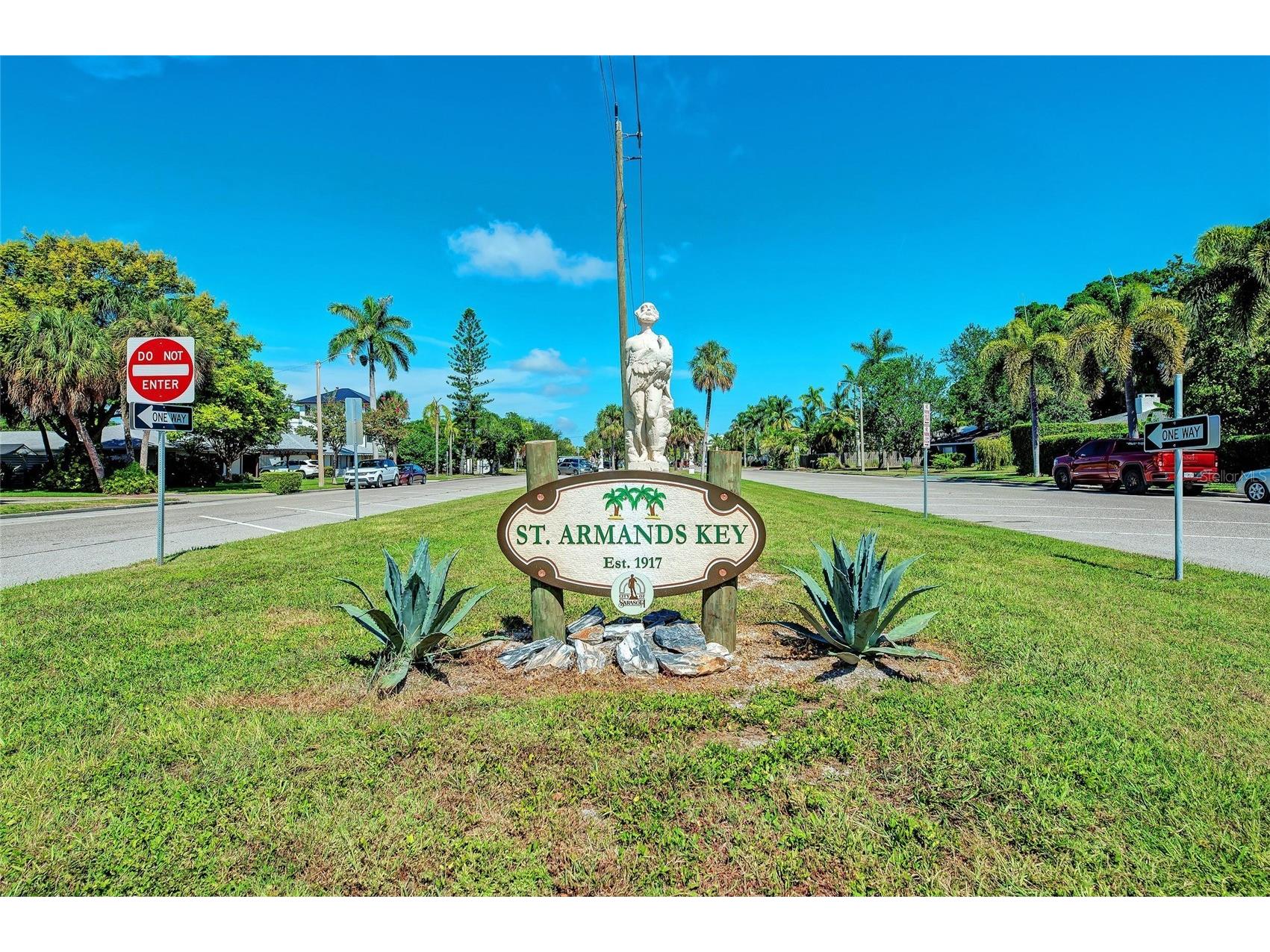 8383 Cypress Hollow Drive Sarasota FL 34238 A4681688 image68