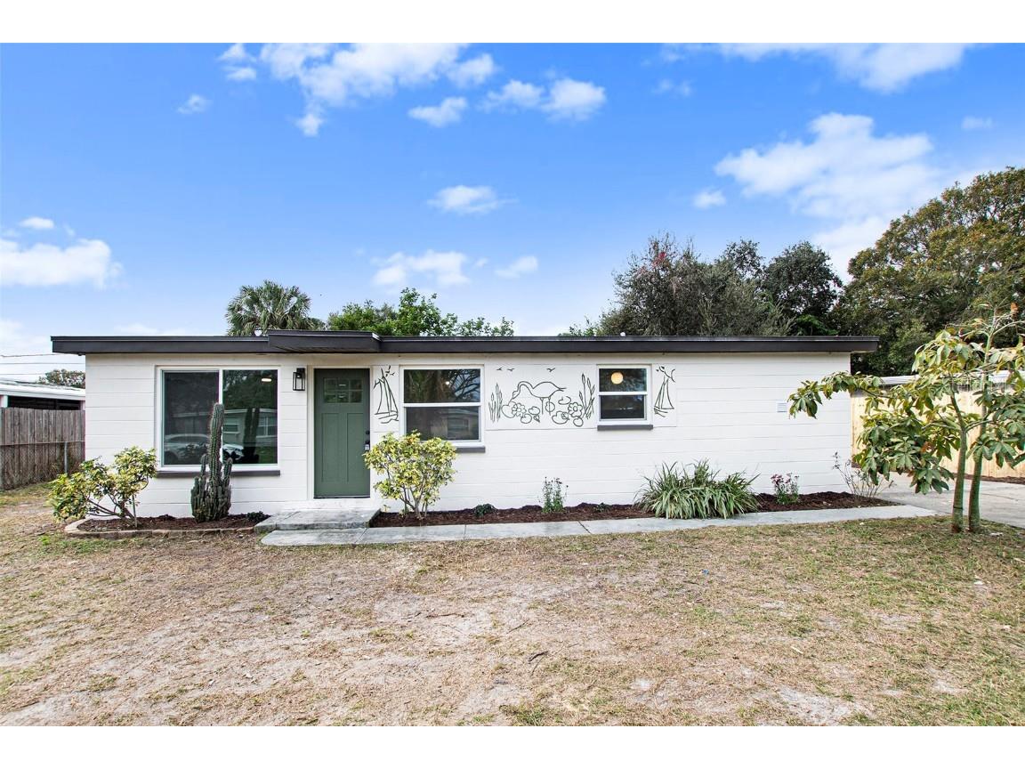 8384 95th Terrace Seminole FL 33777 T3497589 image1