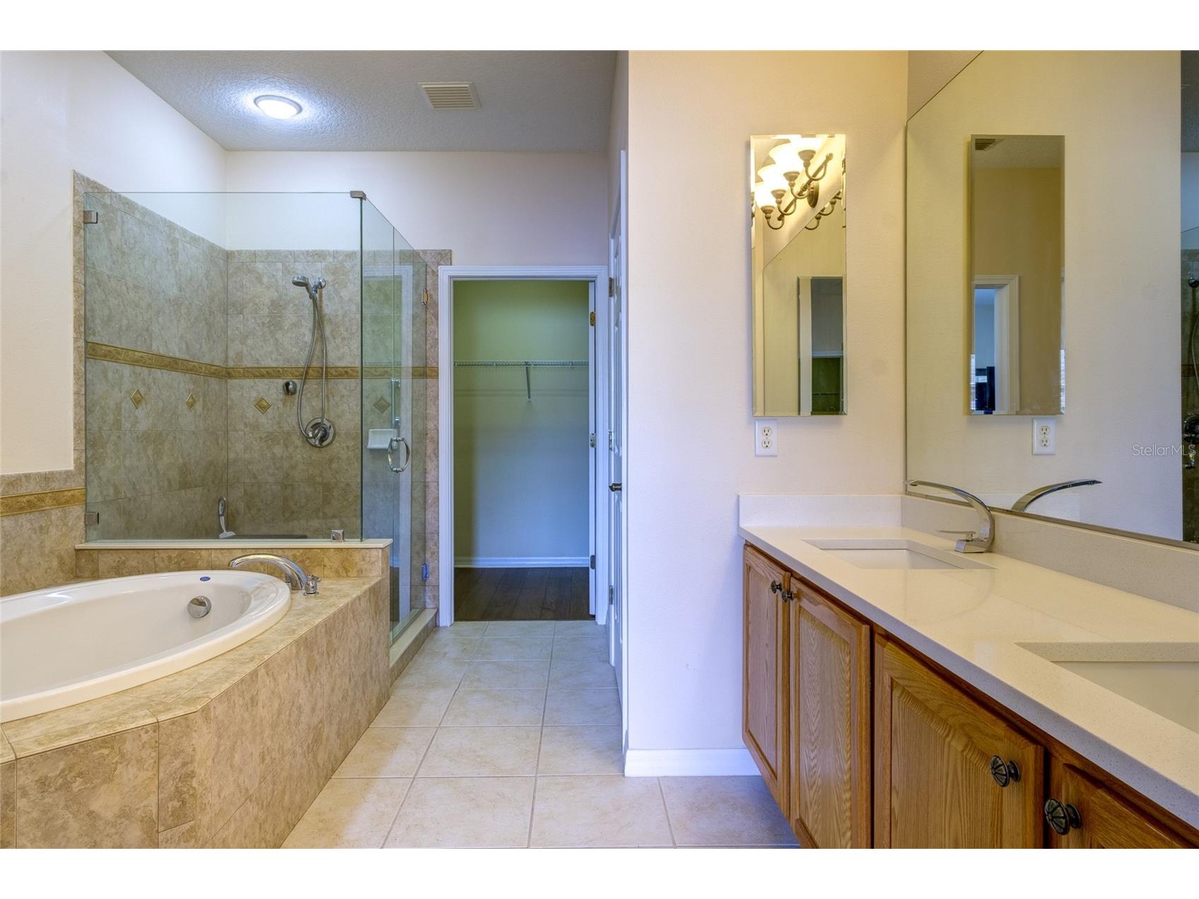 8385 Karpeal Drive #907 Sarasota FL 34238 A4687669 image28