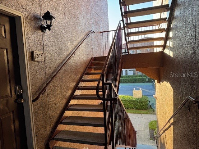 8387 38th St. Circle E #202 Sarasota FL 34243 A4673079 image3