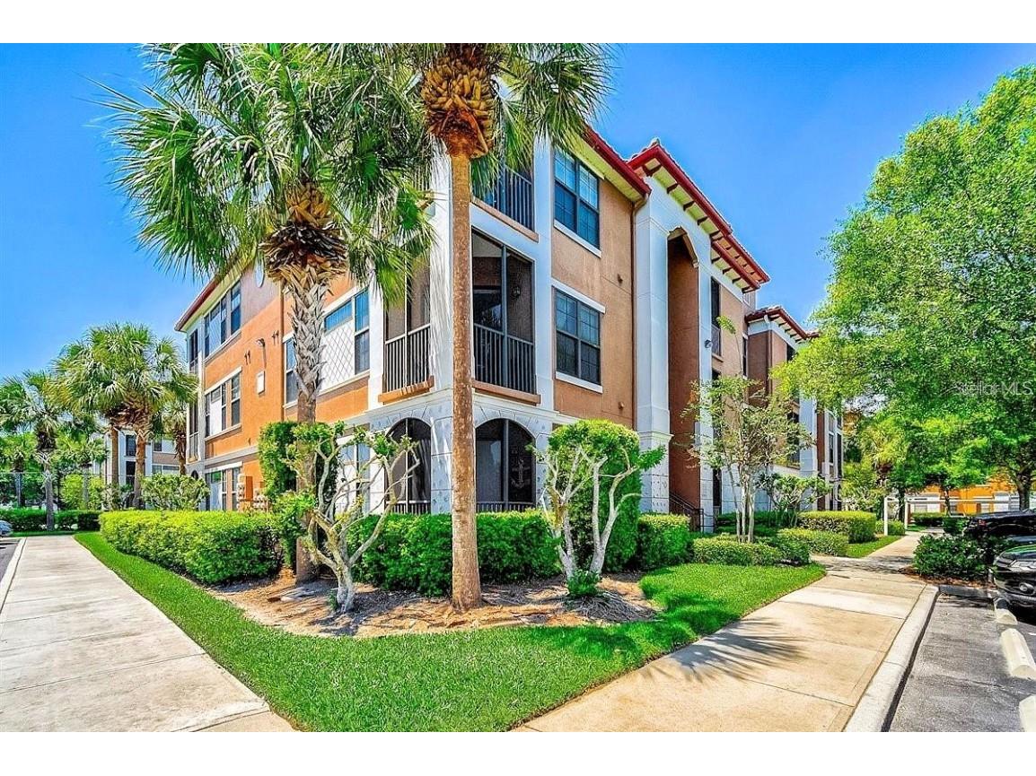 8387 38th Street Circle E #303 Sarasota FL 34243 A4616325 image1