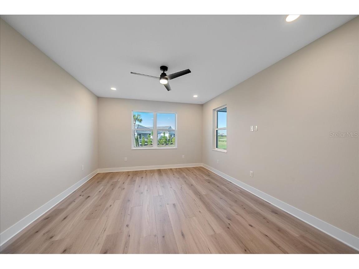 8387 Windbound Court Sarasota FL 34240 A4655039 image17