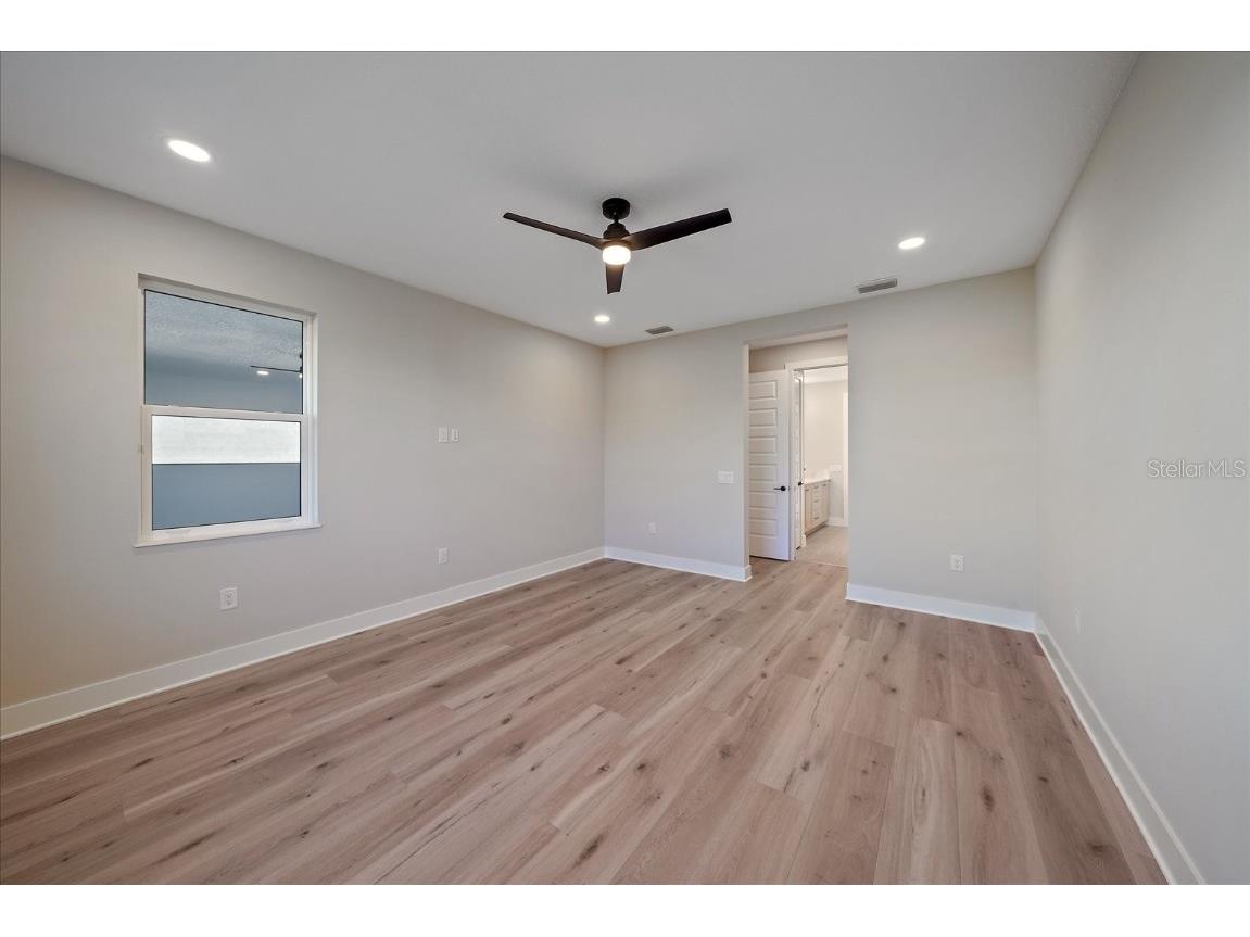 8387 Windbound Court Sarasota FL 34240 A4655039 image21