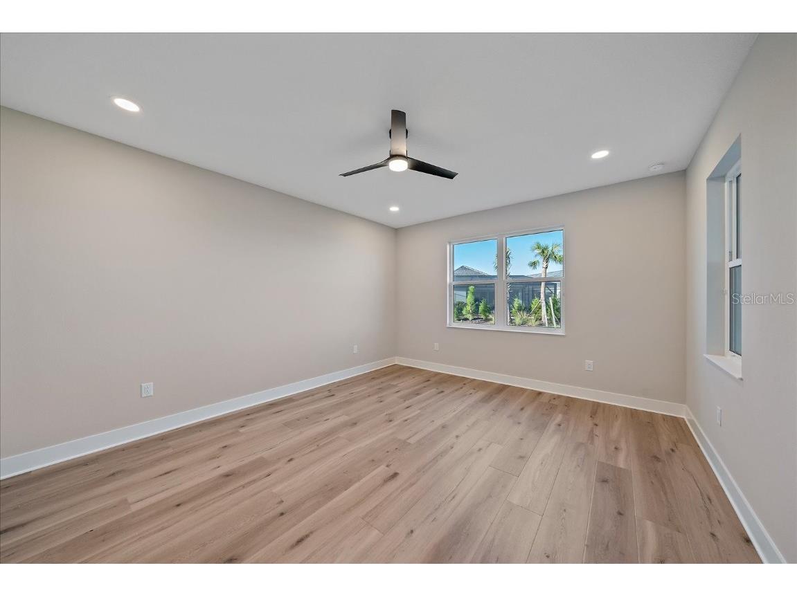 8387 Windbound Court Sarasota FL 34240 A4655039 image23