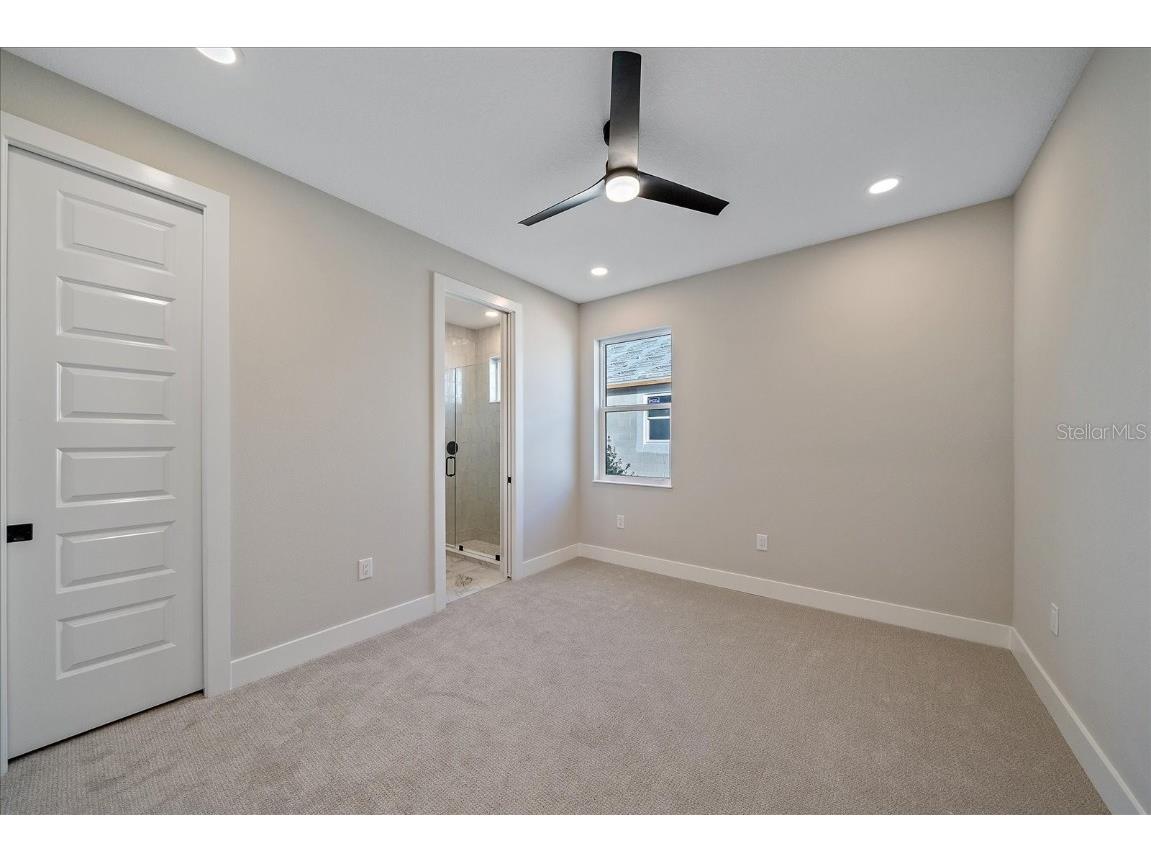 8387 Windbound Court Sarasota FL 34240 A4655039 image33