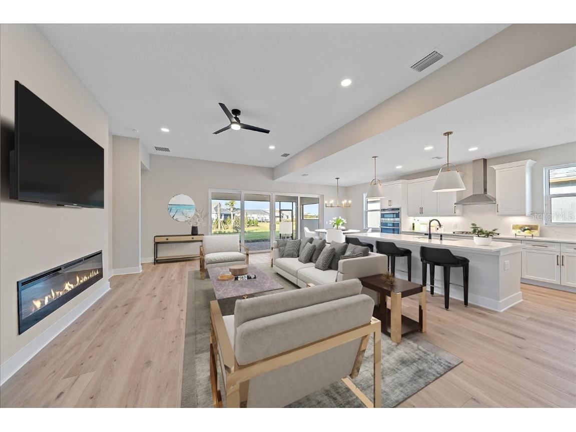 8387 Windbound Court Sarasota FL 34240 A4655039 image5