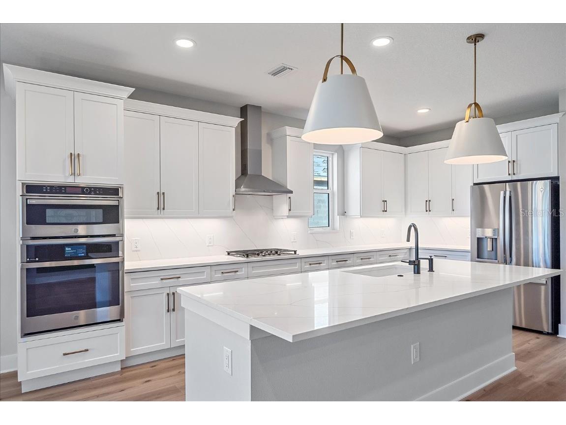 8387 Windbound Court Sarasota FL 34240 A4655039 image8