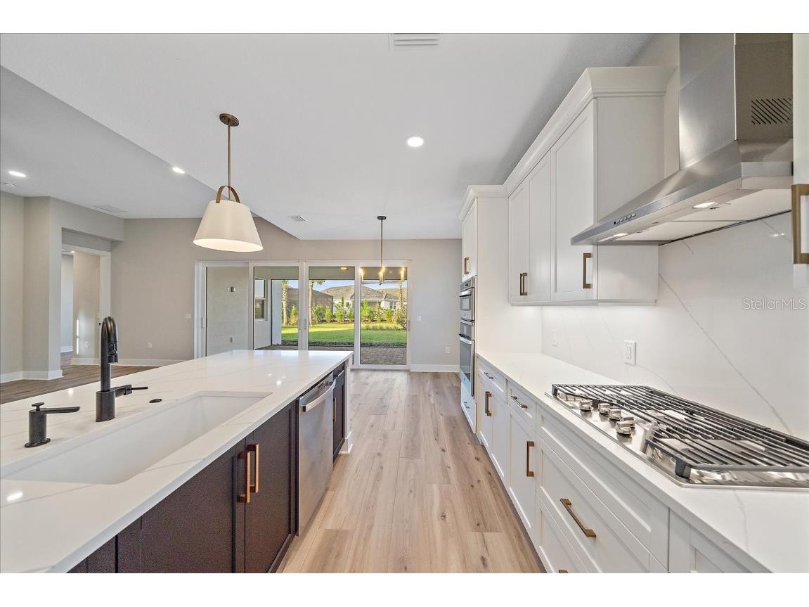 8387 Windbound Court Sarasota FL 34240 A4655039 image9