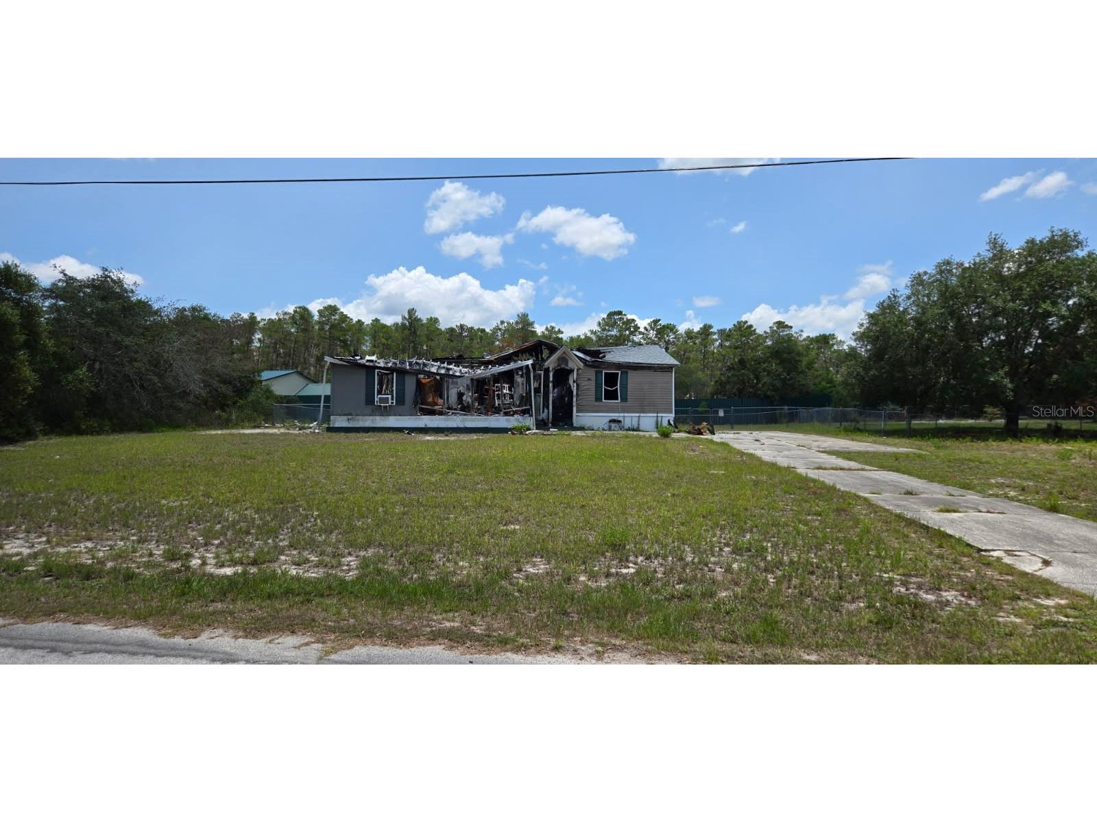 8388 Dalewood Drive Weeki Wachee FL 34613 W7876619 image1