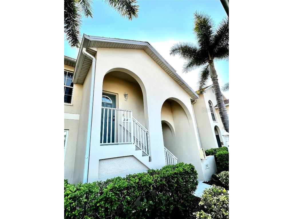 8389 Wingate Drive #2322 Sarasota FL 34238 A4608947 image1