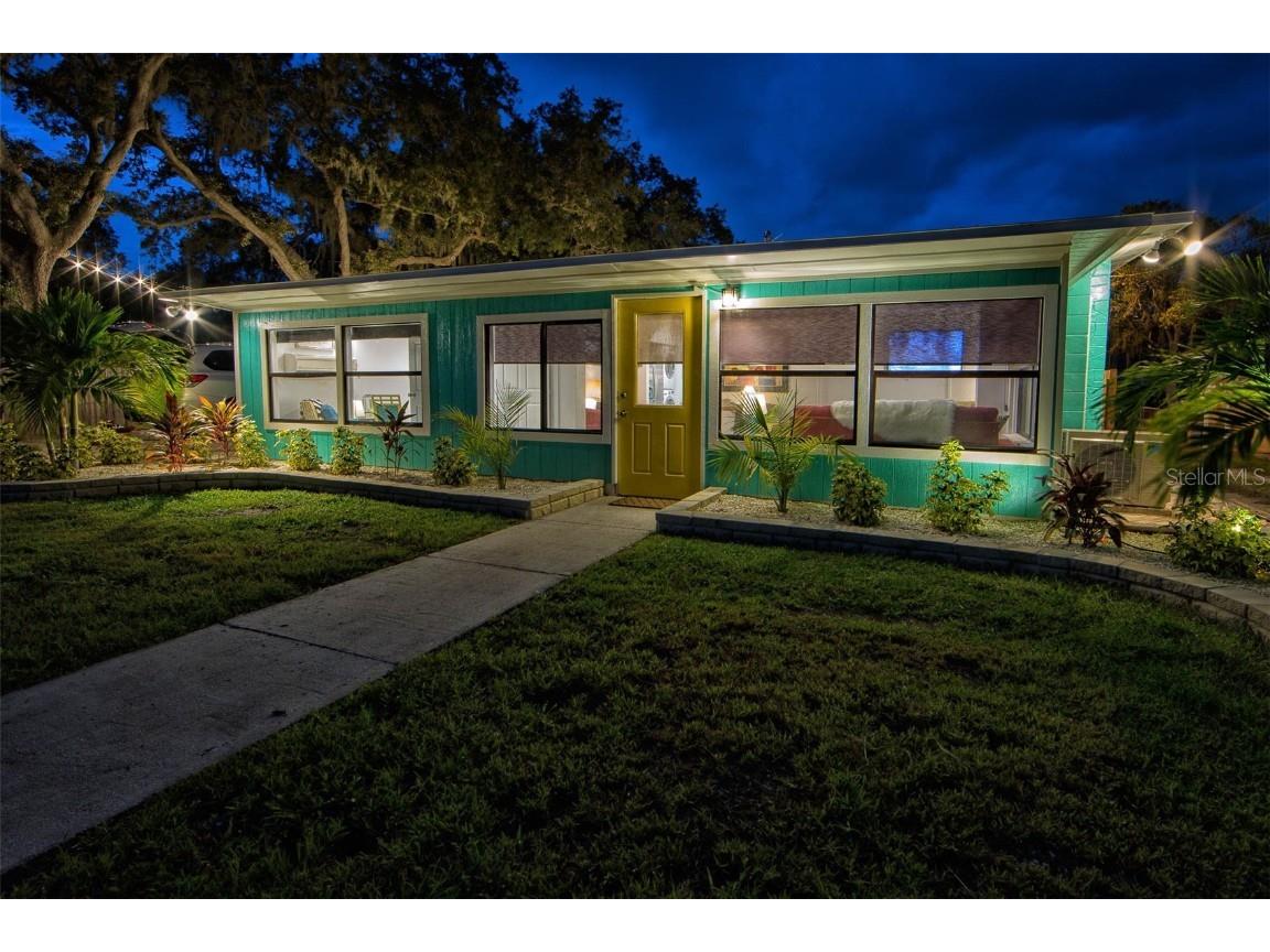 839 3rd Street N Safety Harbor FL 34695 TB8433516 image1