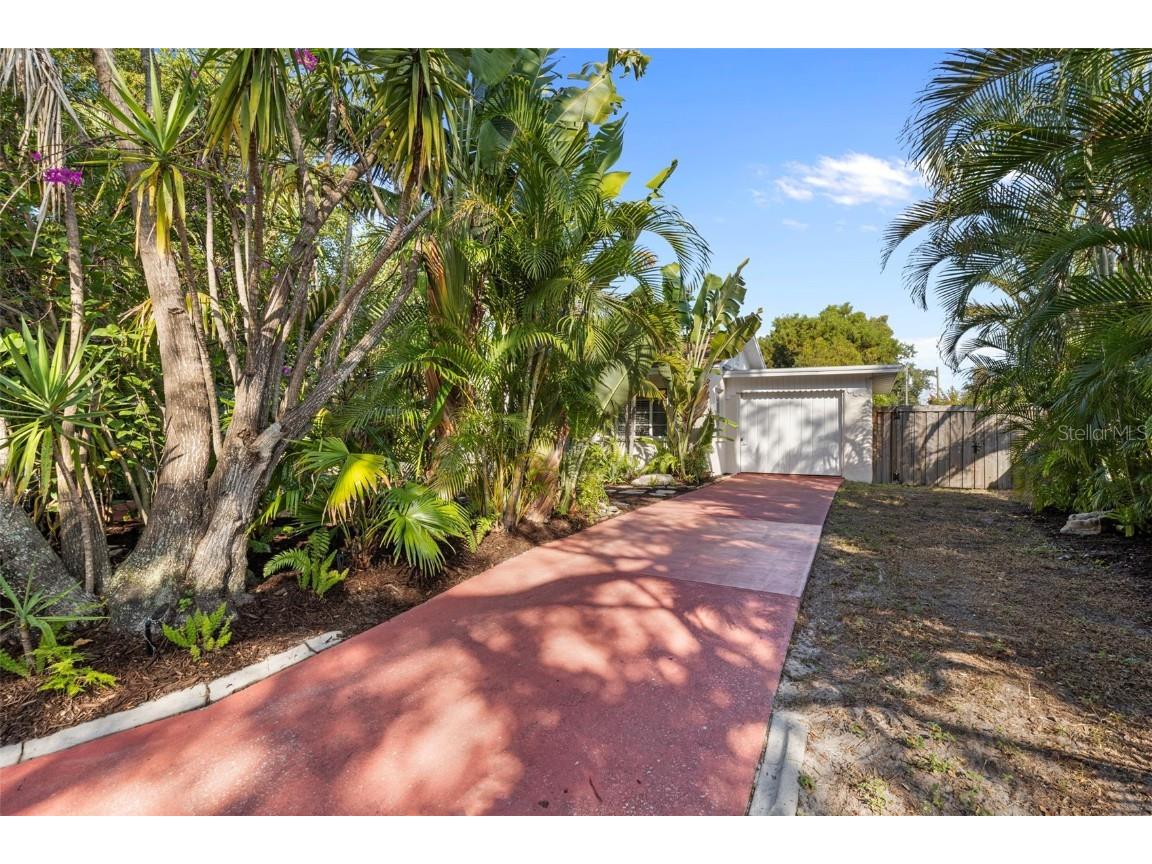 839 40th Street Sarasota FL 34234 - SARASOTA BAY A4673991 image2