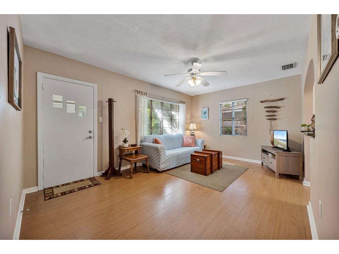 839 40th Street Sarasota FL 34234 - SARASOTA BAY A4673991 image8