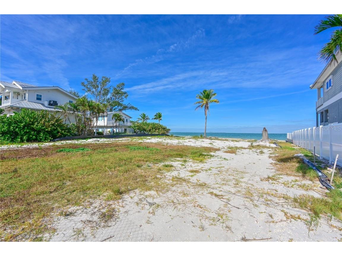 839 N Shore Drive Anna Maria FL 34216 A4674486 image1