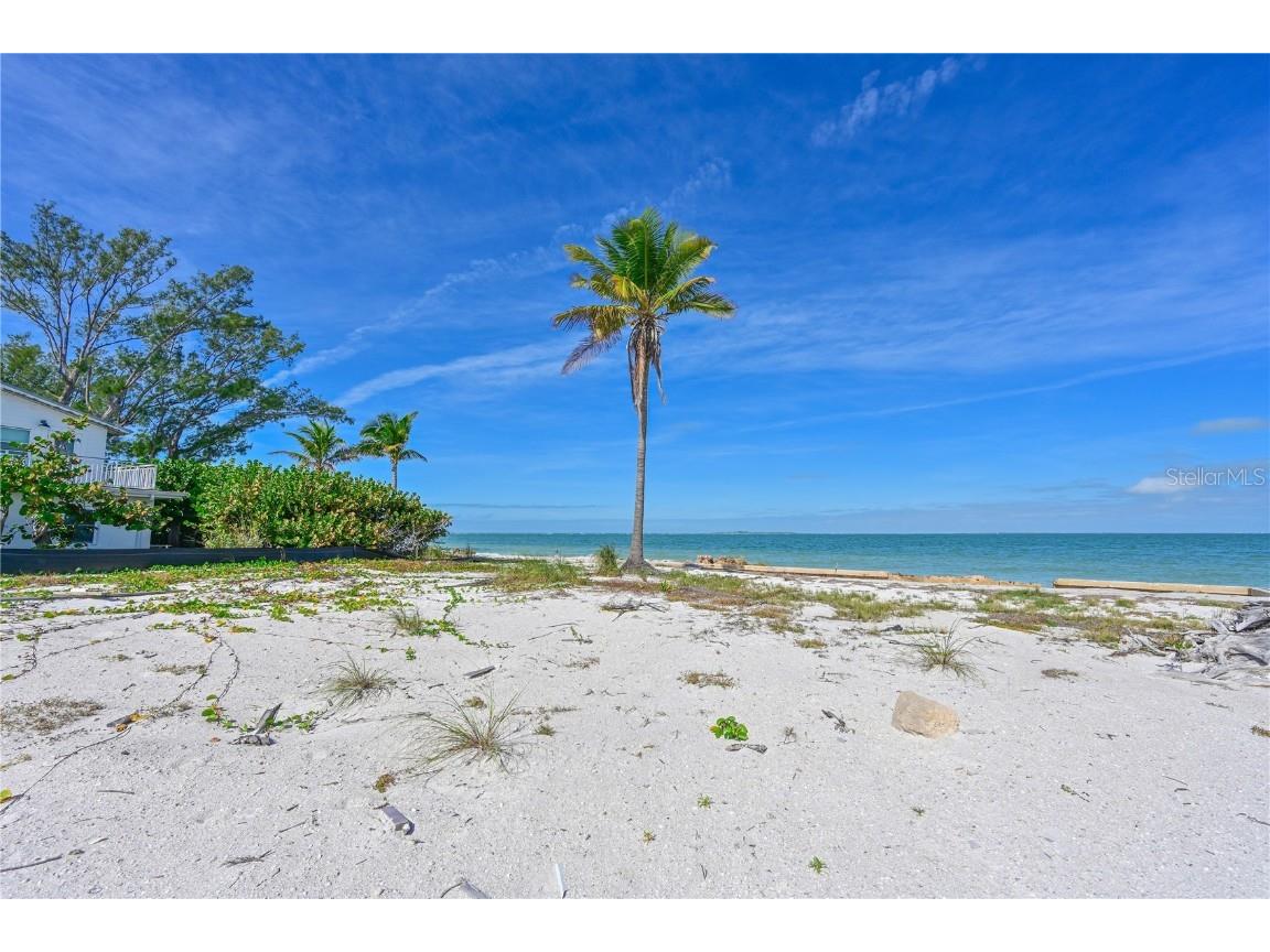 839 N Shore Drive Anna Maria FL 34216 A4674486 image2