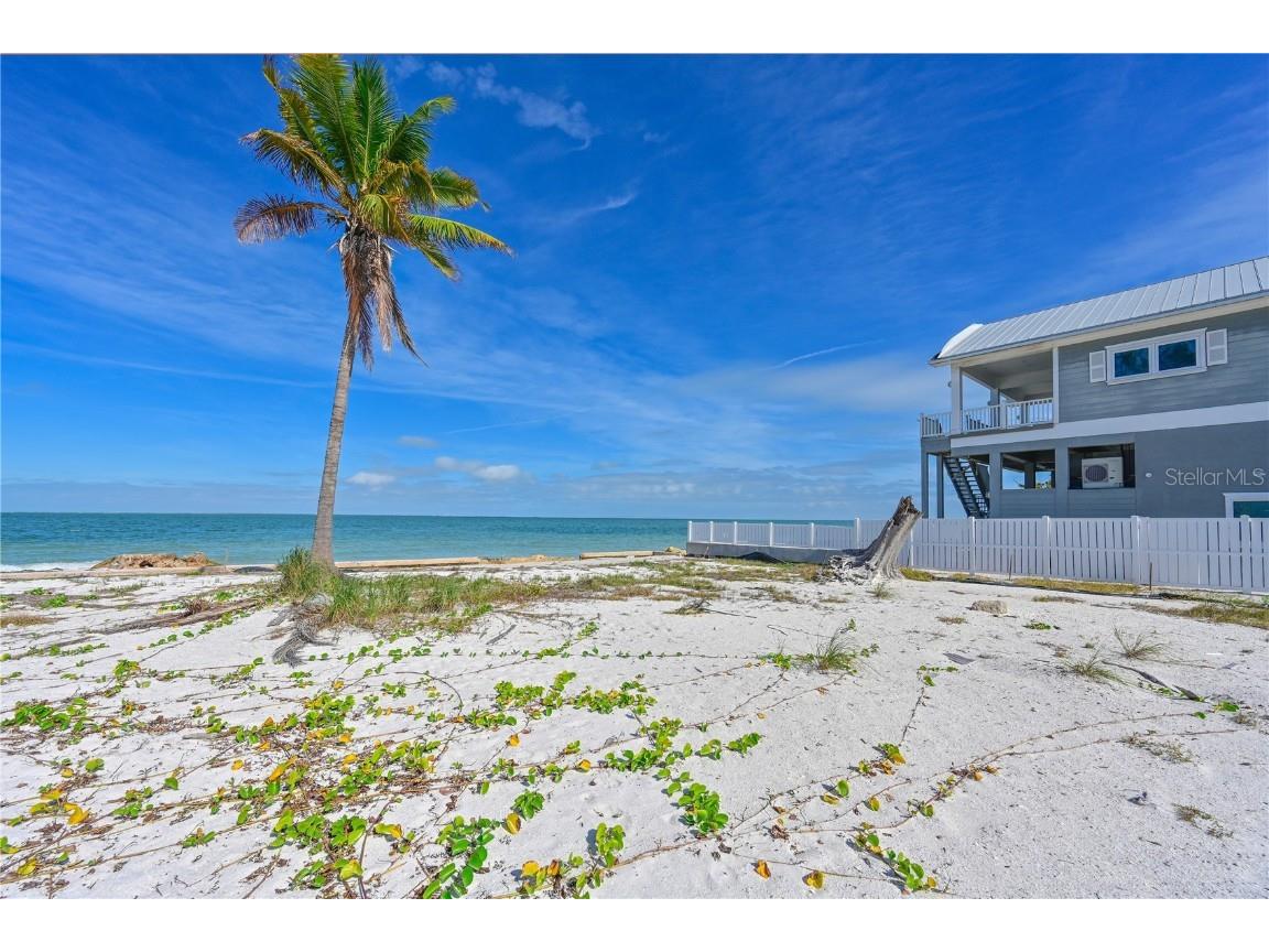 839 N Shore Drive Anna Maria FL 34216 A4674486 image3