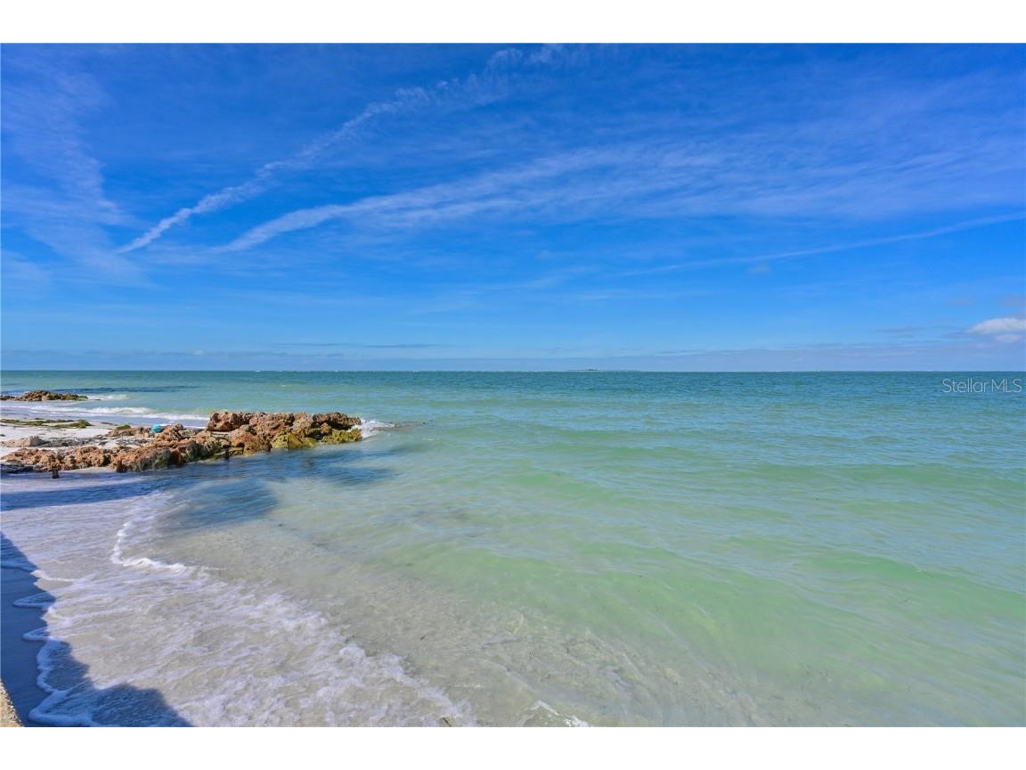 839 N Shore Drive Anna Maria FL 34216 A4674486 image7