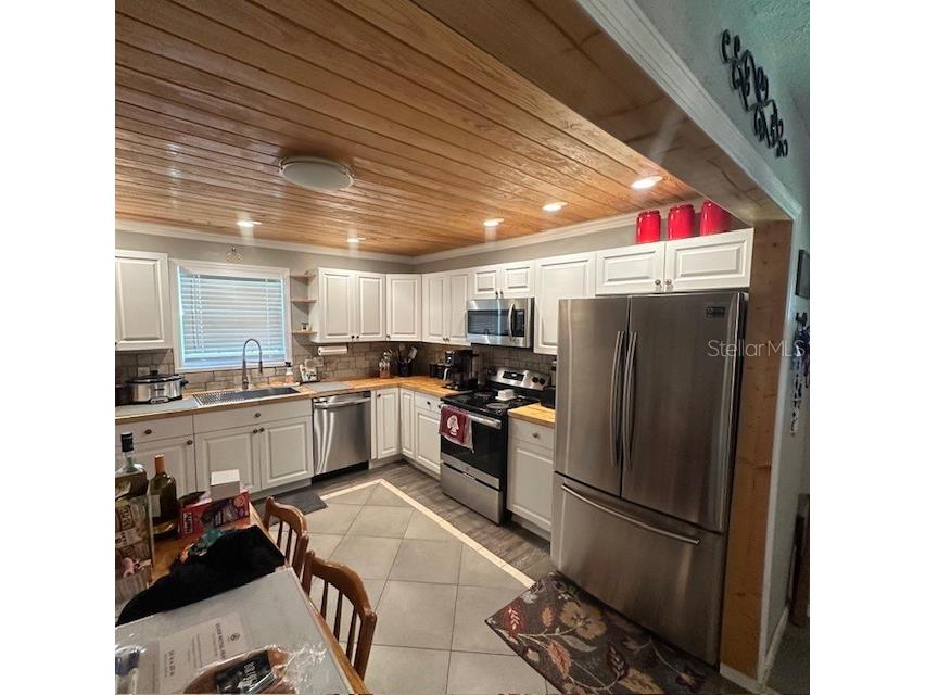 839 Village Drive Brooksville FL 34601 W7879831 image7