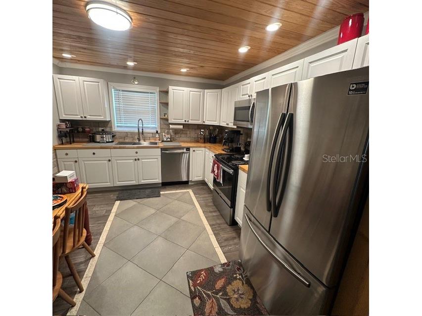 839 Village Drive Brooksville FL 34601 W7879831 image8