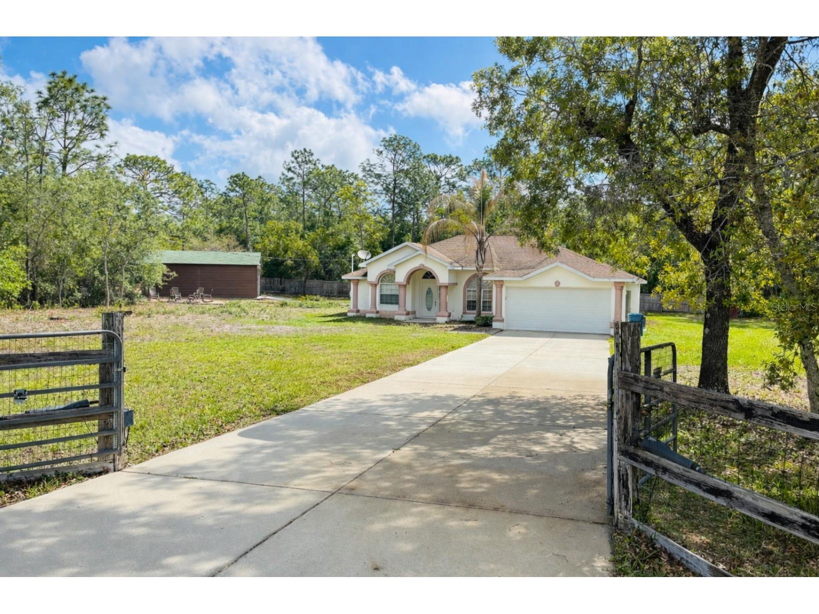 8390 Langworthy Drive Brooksville FL 34613 W7884665 image3