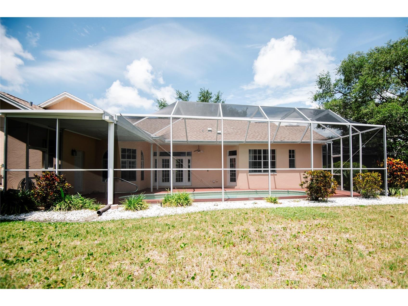 8390 Meadow Brook Drive E Seminole FL 33777 TB8519287 image19